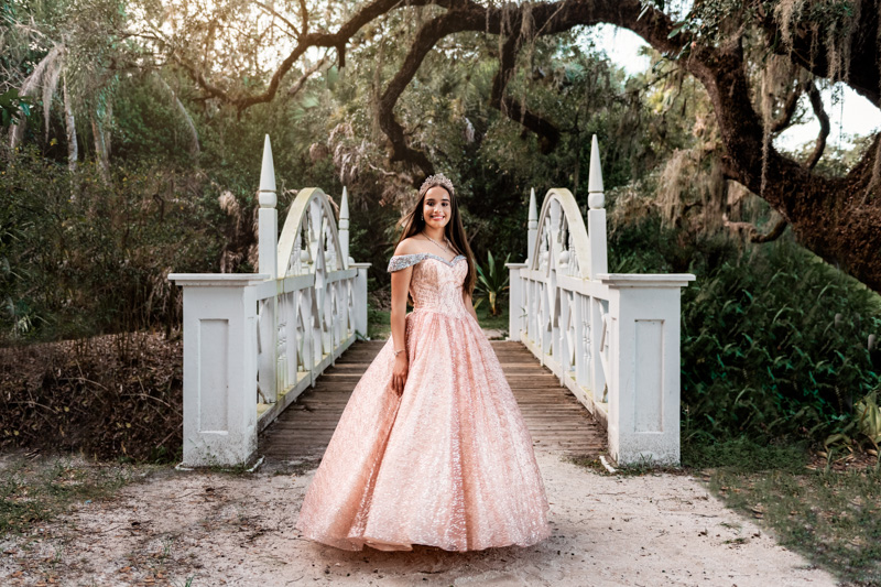 Cape Coral Family travels to Estero Florida for photo session at Koreshan State Park. quinceanera photoshoot at fort myers nature preserve